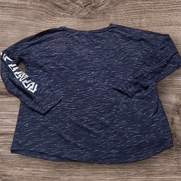 WOMEN'S PINK VICTORIA'S SECRET LONGSLEEVE SHIRT - Picture 6 of 6